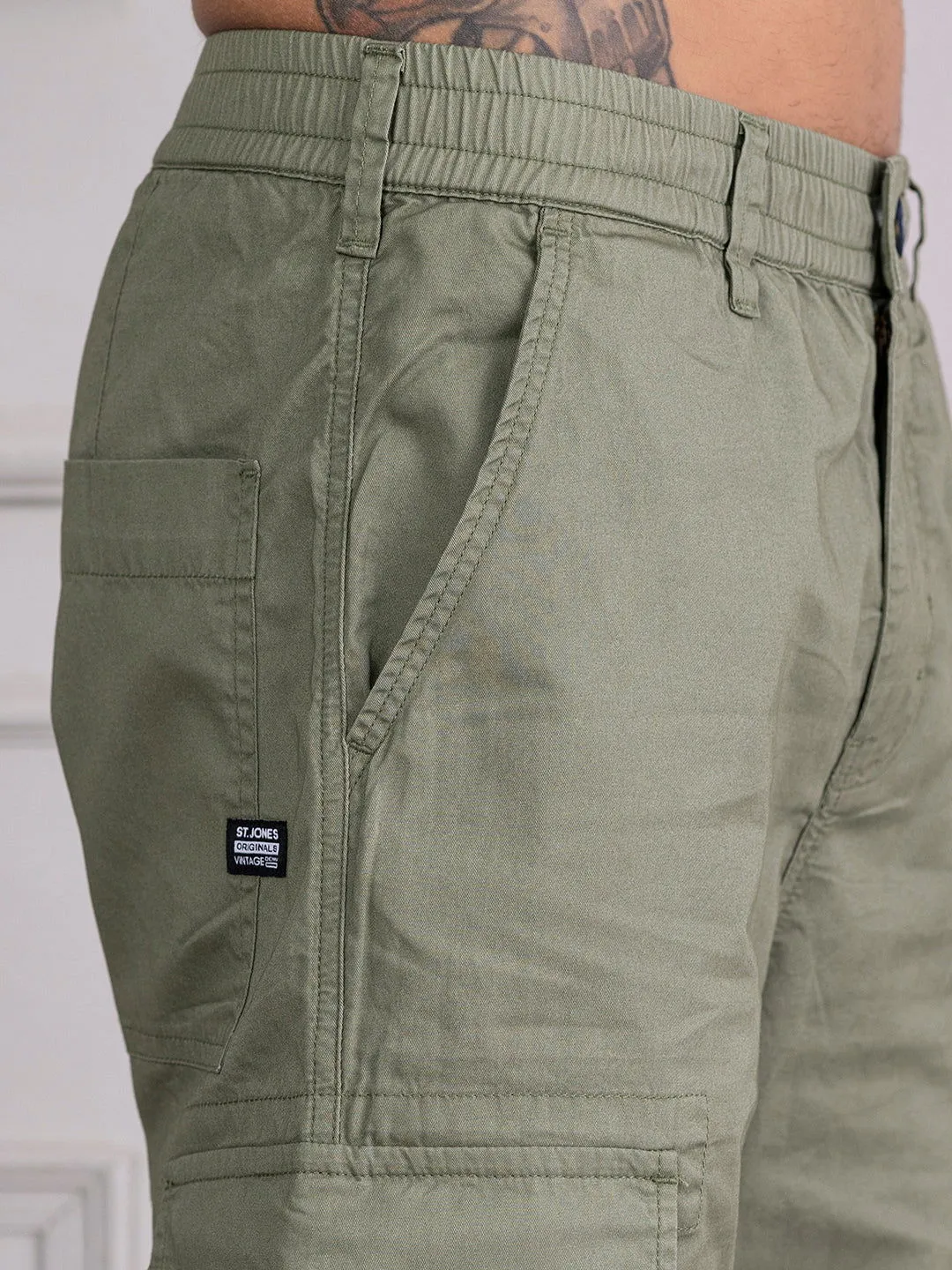 BAGGY OLIVE GREEN CARGO