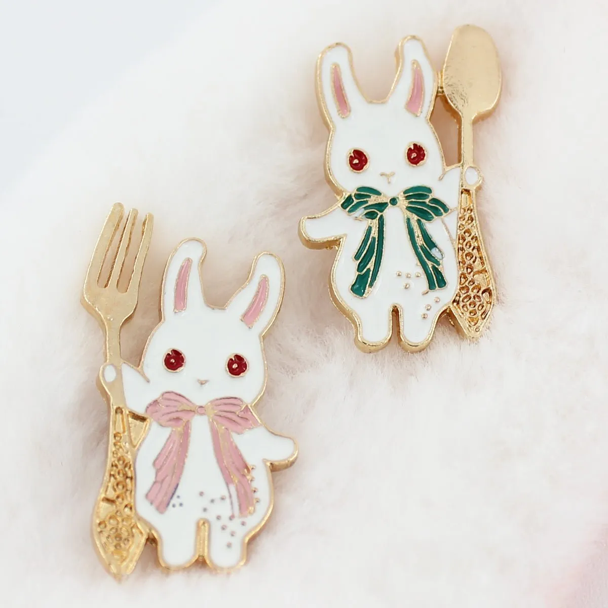 Bunny Enamel Pin for Backpacks Hats Jackets Badge Rabbit Lapel Pin