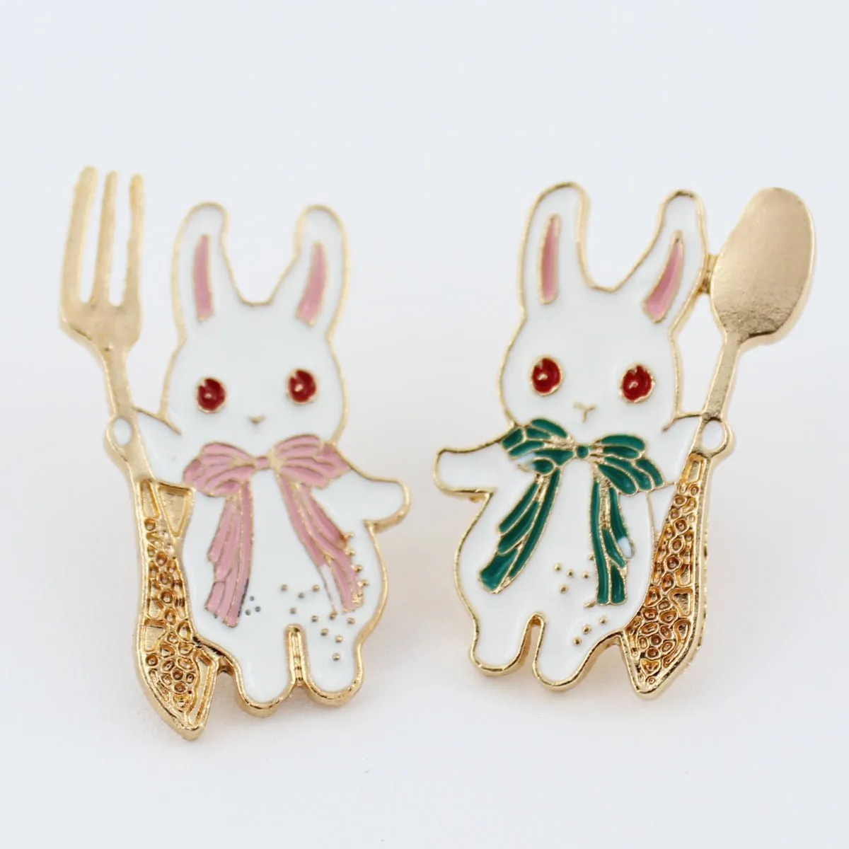 Bunny Enamel Pin for Backpacks Hats Jackets Badge Rabbit Lapel Pin