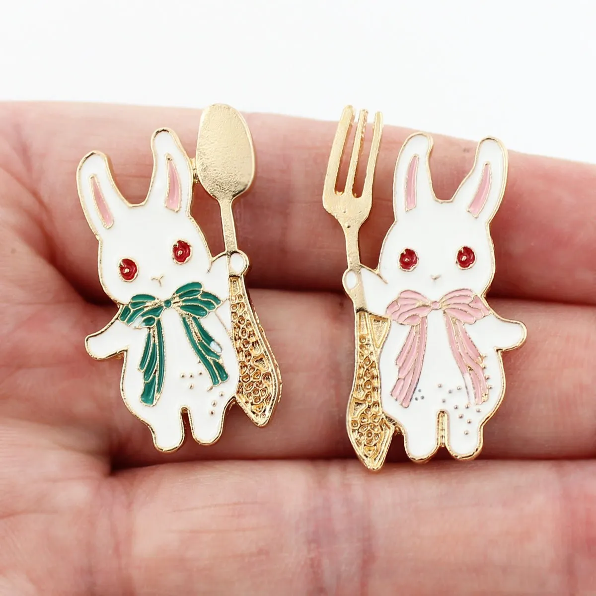 Bunny Enamel Pin for Backpacks Hats Jackets Badge Rabbit Lapel Pin