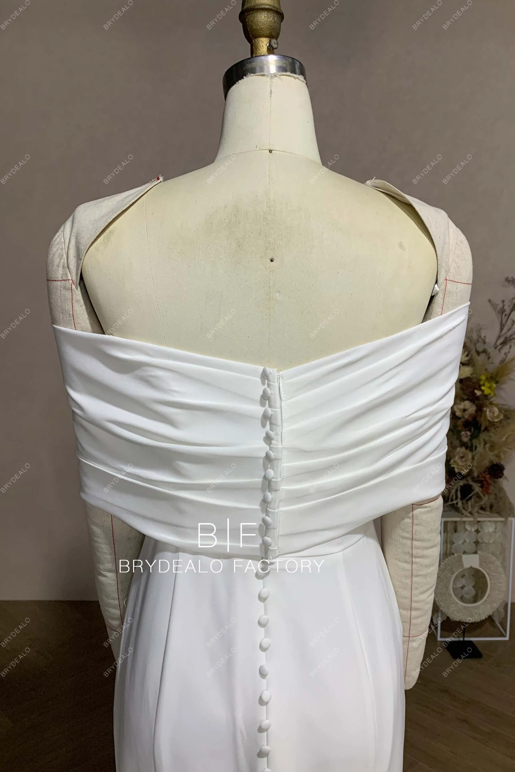 Elegant Crepe Mermaid Wedding Dress with Chapel Train