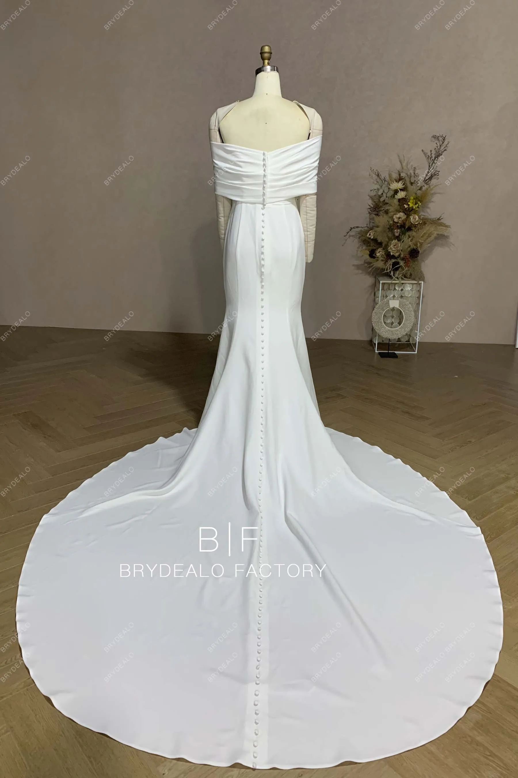Elegant Crepe Mermaid Wedding Dress with Chapel Train