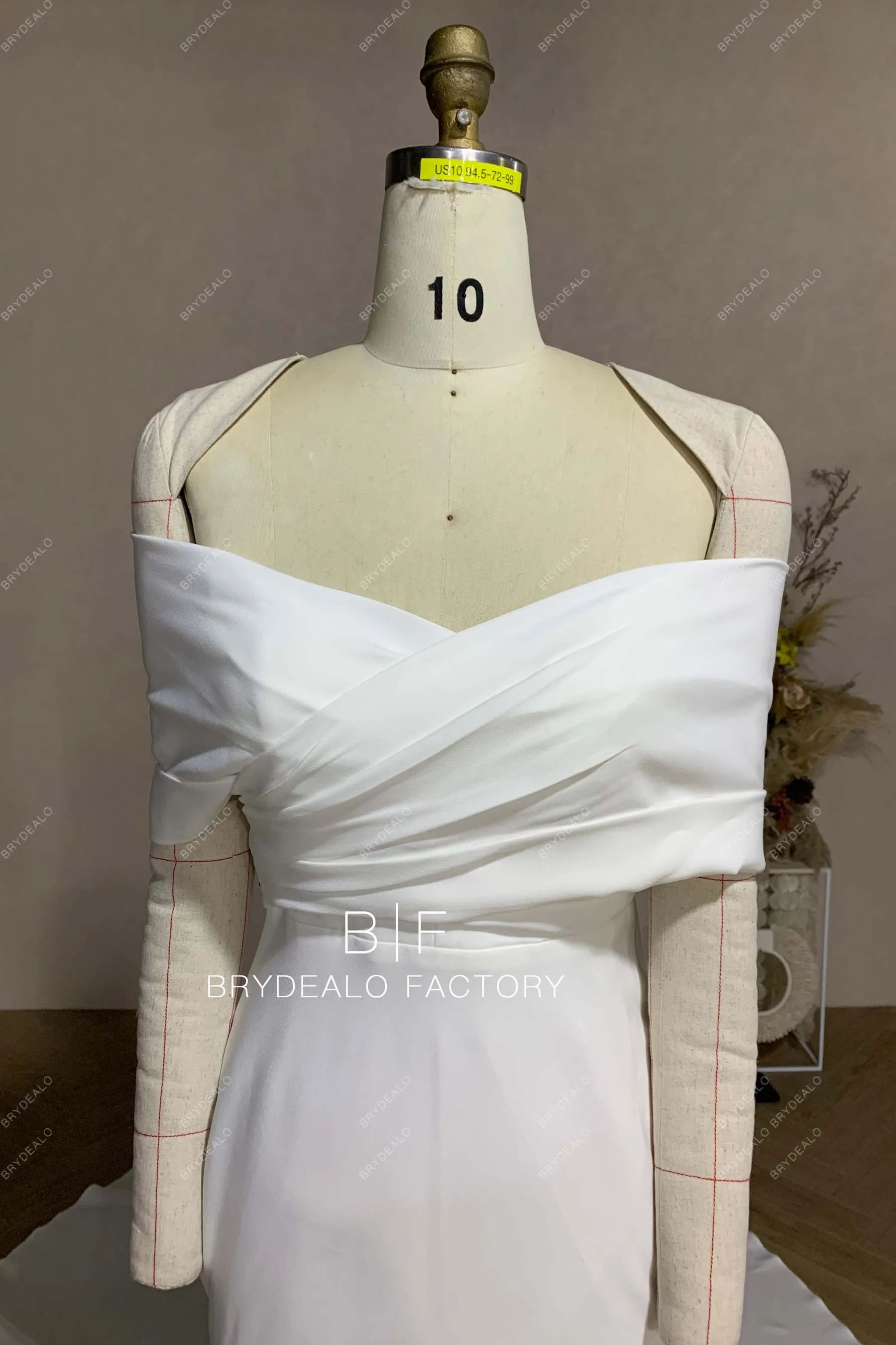 Elegant Crepe Mermaid Wedding Dress with Chapel Train
