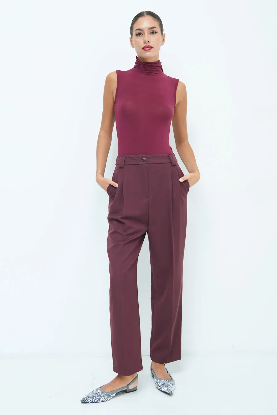 High-waist pleated trousers wholesale