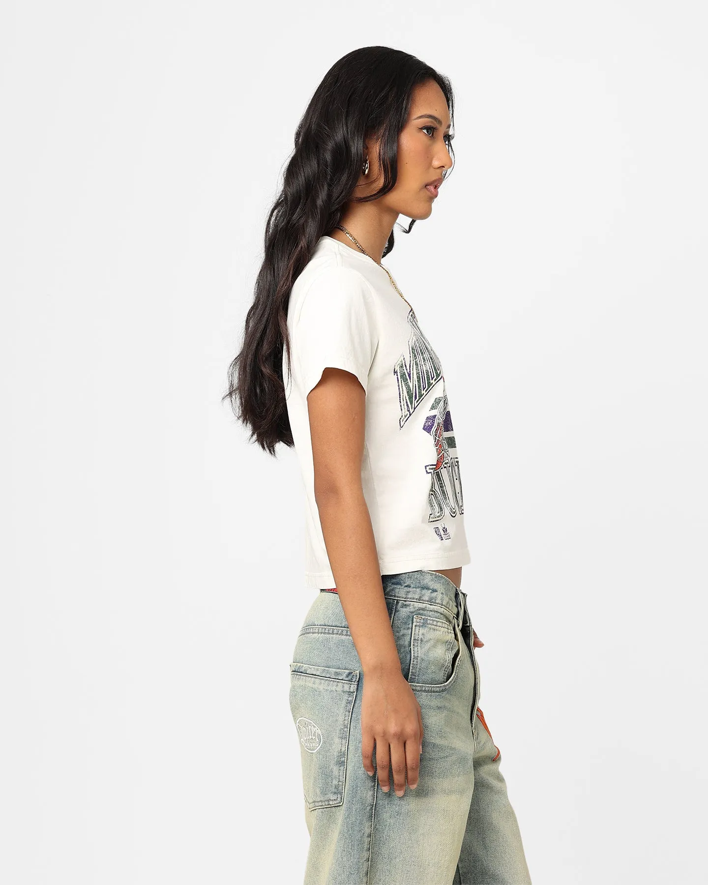 Mitchell & Ness Women's Milwaukee Bucks Dunk T-Shirt Unbleached