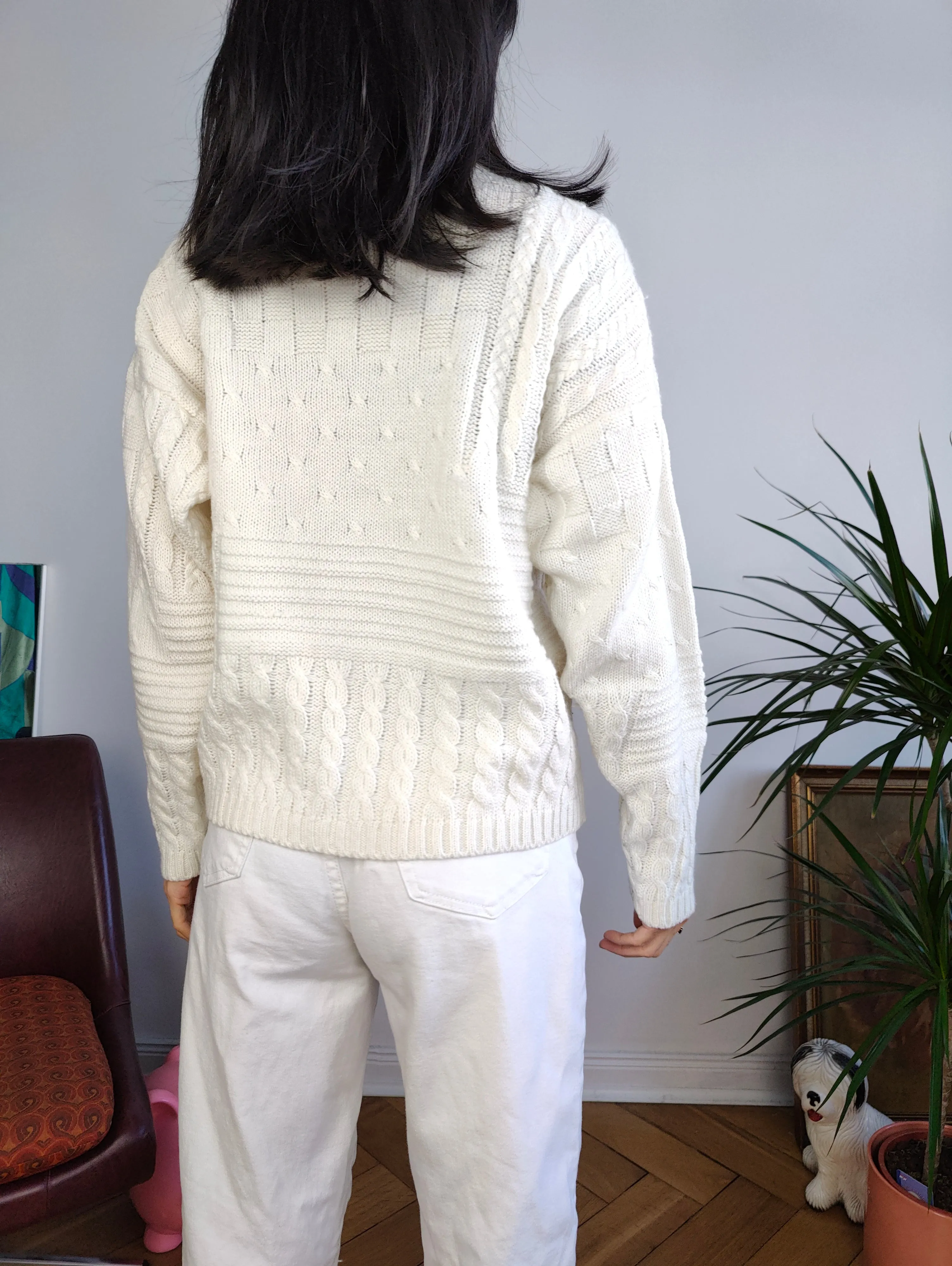 Vintage wool blend knitted sweater white structural cable knit pattern pullover jumper S